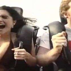 Achterbahn vs. Brüste achterbahn vs brueste 1