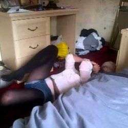 Der Klügere gibt nach - Penis und junge Frau der kluegere gibt nach penis und