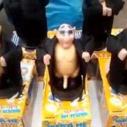 Die tanzende Penispuppe die tanzende penispuppe