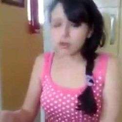 Frau am Saufen und Rülpsen frau am saufen und ruelpsen 1