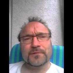 Frau nebenan schreit Nachts vor Glück frau nebenan schreit nachts vor 1