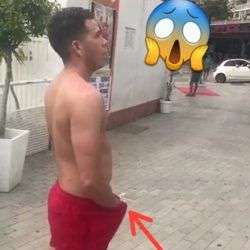 mann befriedigt sich vor einer f 1