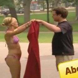 NACKTE NONNE im SEXY BIKINI nackte nonne im sexy bikini