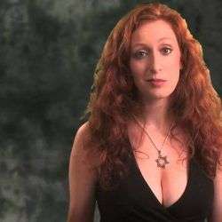 Schau mir in die Augen und nicht auf die Brust schau mir in die augen und nicht 1